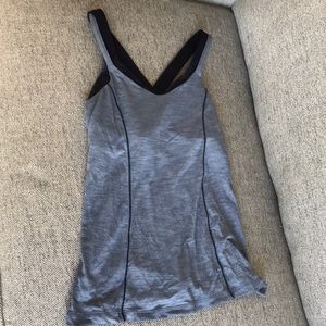 Lululemon tank with built-in bra